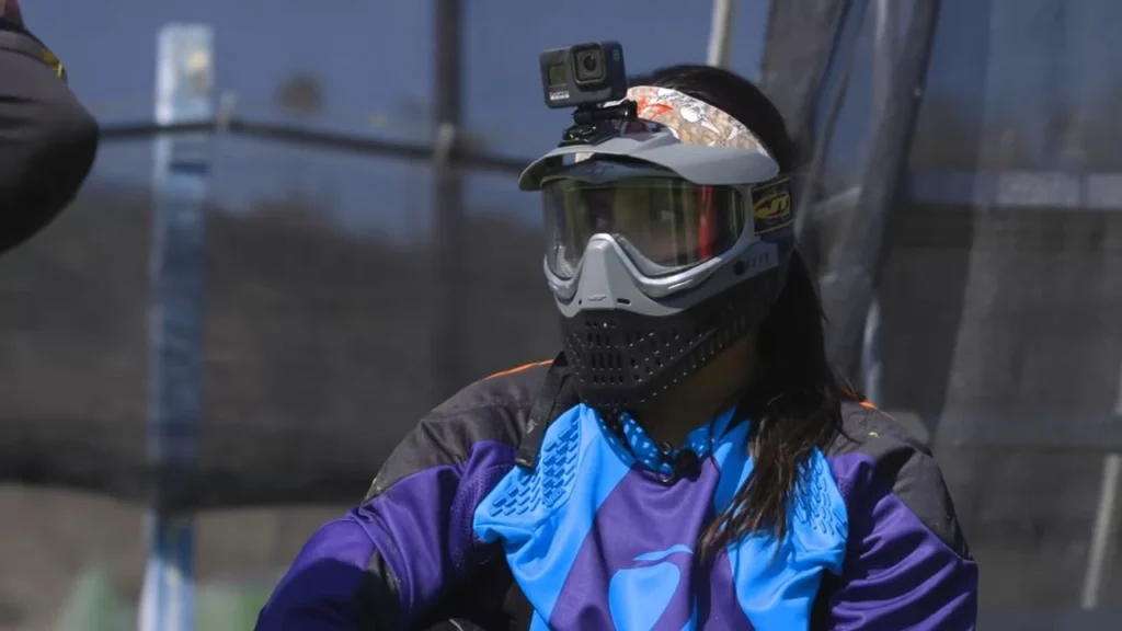Summer paintball outfit with breathable jersey and light pants