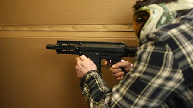 Woodsball paintball gun